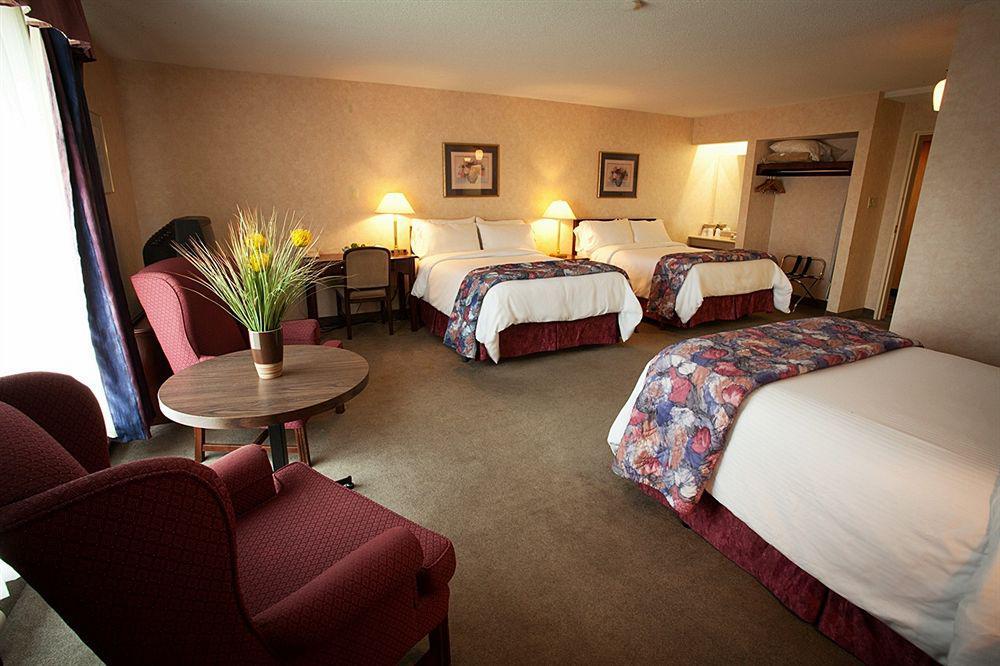 The Fredericton Inn Exterior foto